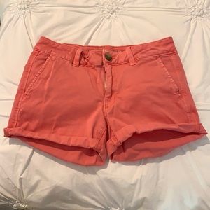 American eagle coral shorts